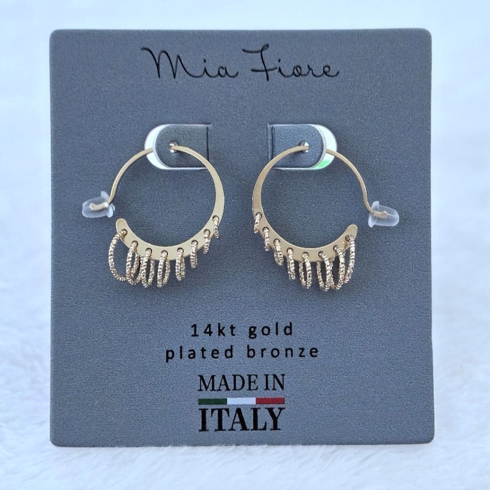 Mia Fiore Hoop Earrings With Textured Gold💛 Rings